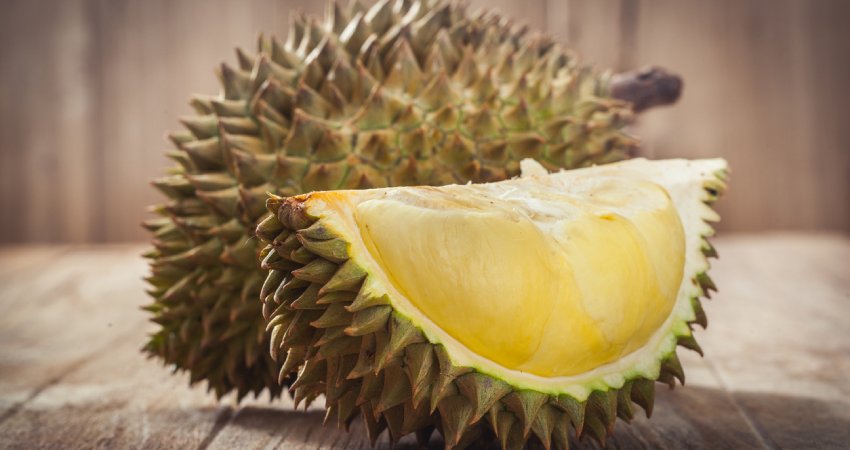 Durian frutto aperto
